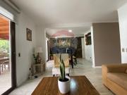 Amplia y luminosa casa aislada en Peñalolén