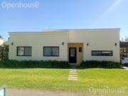 Amplia y Luminosa casa en alquiler temporario Barrio La... Amplia y Luminosa casa en alquiler temporario Barrio La...