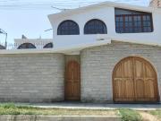 Amplia y Moderna Casa en Alquiler, Para Empresas...