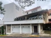 Amplia y moderna Residencia tipo loft, en venta,...