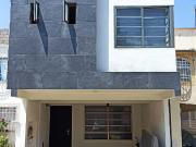 Amplia y remodelada casa 4 rec