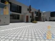 Amplias casas por estrenar, Tumbaco 149900