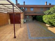 Amplio Adosado con vistas en Alcala de Henares, en zona...