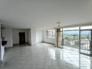 AMPLIO APARTAMENTO CON EXCELENTE UBICACION EN MEDELLIN...