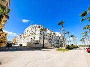 Amplio apartamento con piscina comunitarioa en La Mata