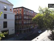 Amplio apartamento de 1 dormitorio con aire...