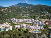 Amplio Apartamento de 2 Dormitorios con Vistas al Mar y...