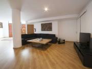 Amplio apartamento de 2 dormitorios en alquiler en...