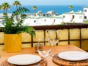 Amplio apartamento dúplex con vista al mar y bajo coste...