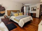 AMPLIO APARTAMENTO EN LA CALERA CON TERRAZA