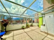 Amplio apartamento en venta en el corazón de Laureles