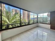 Amplio apartamento en venta en La Tomatera