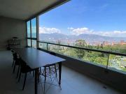 Amplio Apartamento en venta,Poblado