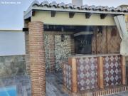 AMPLIO CHALET CON PISCINA EN VIÑA MALAGA!