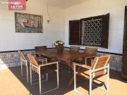 AMPLIO CHALET EN PRIMERA LINEA EN BAHIA!