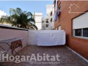 AMPLIO CON BALCÓN Y DOS PATIOS JUNTO PS LES GERMANIAS