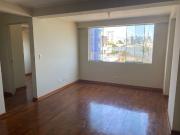 Amplio Departamento A Unos Pasos De Parque Y Av. La...