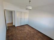 Amplio departamento céntrico