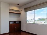 Amplio Departamento Con Family Room En Venta En El...