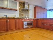 Amplio departamento con terraza