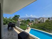 ¡Amplio departamento con vista y privacidad, ideal para...