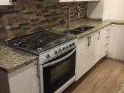 Amplio departamento de 2 niveles en Venta! 2 rec, 2.5...