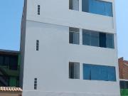 Amplio departamento de 98 m² en alquiler en Urb. 10 de...