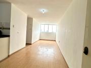 AMPLIO DEPARTAMENTO EN ALQUILER CON ASENSOR EN...