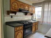 Departamento con ubicación estratégica cerca de Metro...