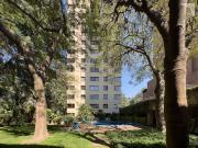 Venta departamento en piso 8 torre Fairway Uno en la...