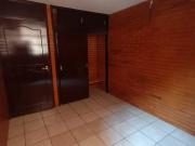 Amplio departamento en planta baja con patio en San...