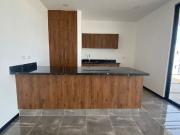 AMPLIO departamento en RENTA en Temozon