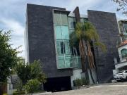 Amplio departamento en venta en el Cluster 777, Lomas de...