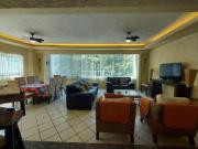 Amplio depto. c/Alberca, cerca de Costera y Playa!