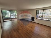 Amplio depto remodelado en pleno centro de Viña