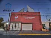 Amplio Dojo con oficinas y habitaci?n