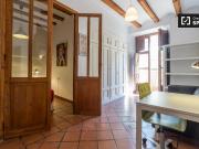 Amplio dormitorio en alquiler en apartamento de 3...
