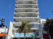 Amplio Dpto. 2 Amb Al Frente c/ Balcon Aterrazado con...
