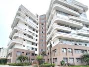 Amplio Dpto. en Condominio 97m2 3Dorm Cochera Surco