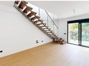 Amplio dúplex con piscina privada y vestidor Residencial...