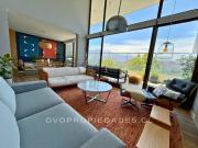 AMPLIO DÚPLEX MODERNO DOBLE ALTURA CON VISTA ESPECTACULAR