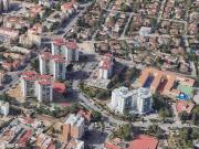 Amplio edificio independiente en venta en El Almendral,...