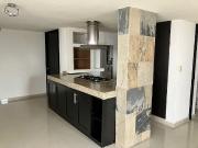 AMPLIO, ILUMINADO Y MODERNO DEPARTAMENTO CON PRECIOSAS...