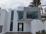 amplio jardin, recamaras amplias ALTOZANO