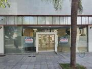 Amplio local céntrico en ALQUILER