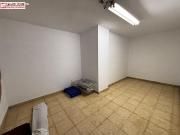 ¡Amplio local comercial con patio y accesibilidad para...