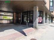 Amplio local comercial en Camino de Ronda