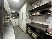 Amplio Local Comercial en el Corazón de Zaragoza