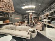 Amplio local comercial en Pichincha