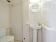 ? Amplio local comercial en ubicación inmejorable –...